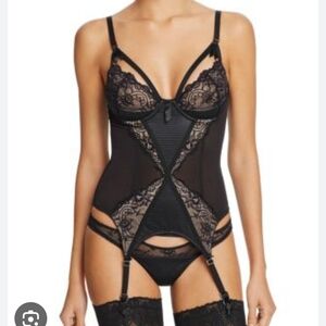 Dita Von Teese Madame x Bustier